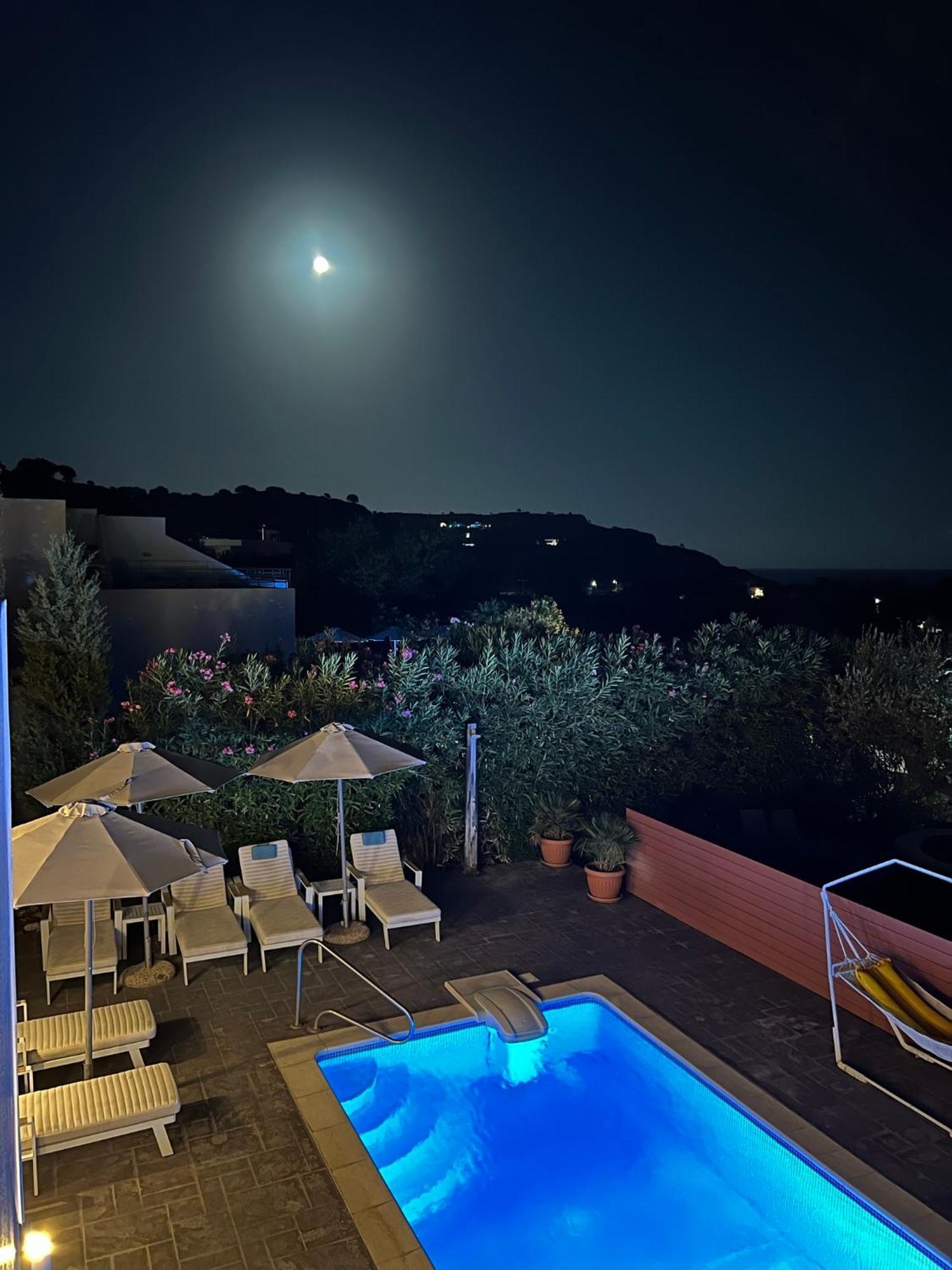 Milos Villas Complex Pefki  Exterior photo