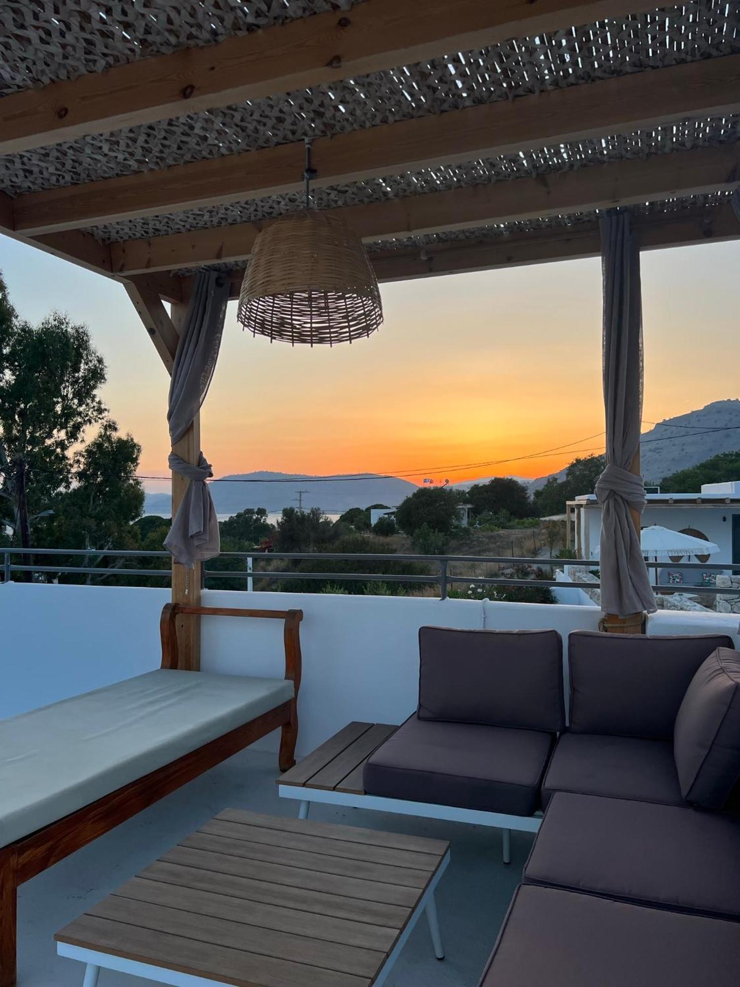 Milos Villas Complex Pefki  Exterior photo