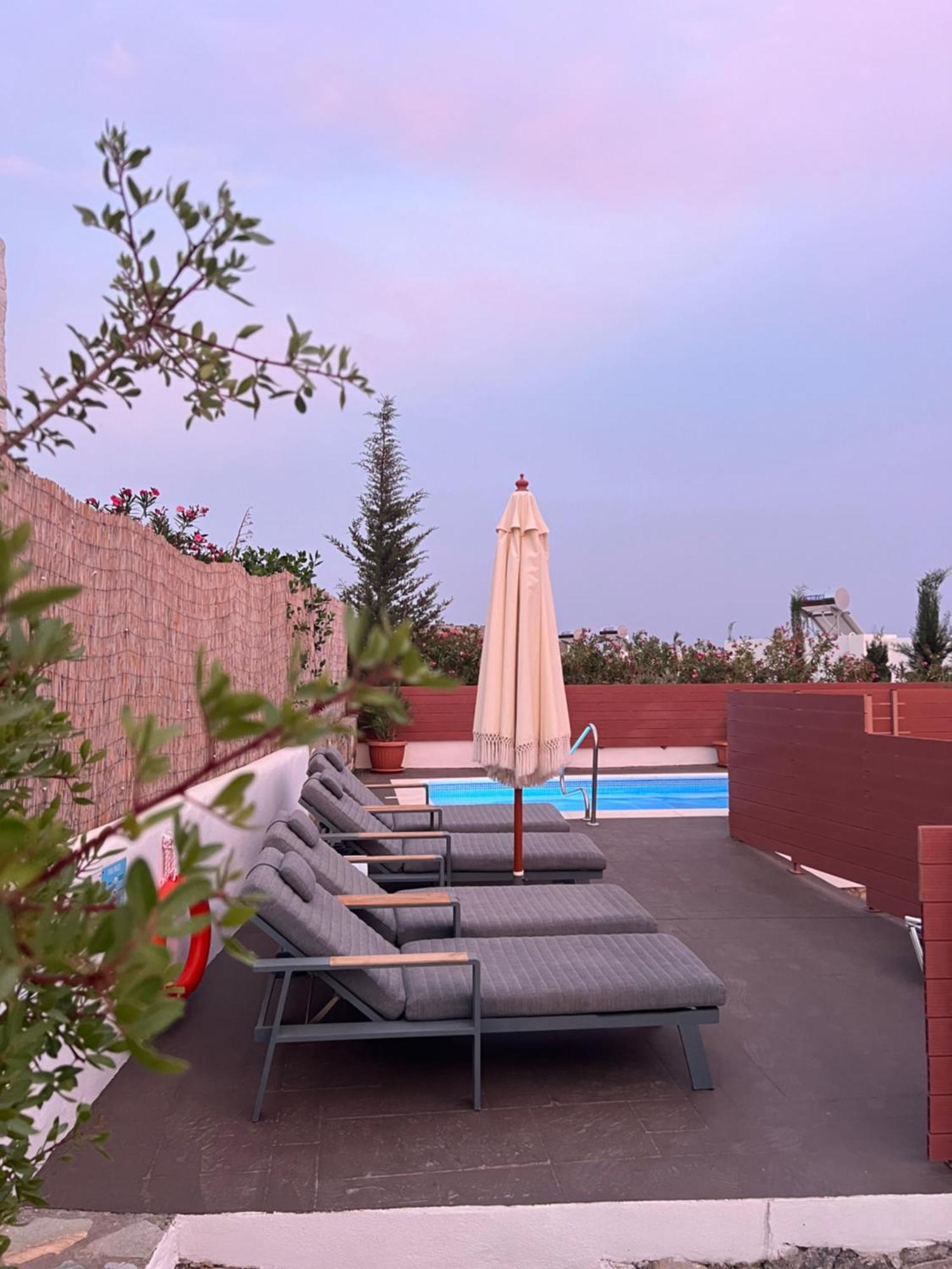 Milos Villas Complex Pefki  Exterior photo