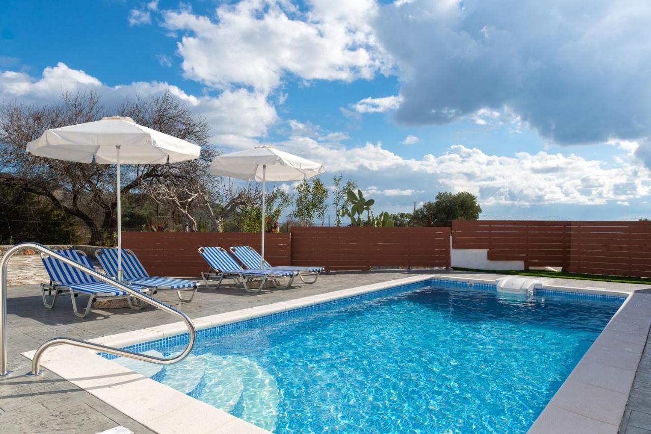 Milos Villas Complex Pefki  Exterior photo